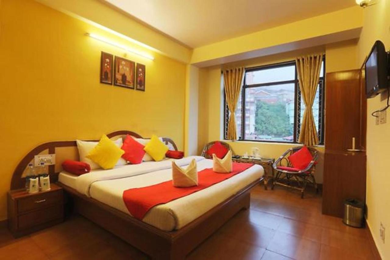 Harmony Purple Mall Road Hotel Shimla Exterior photo
